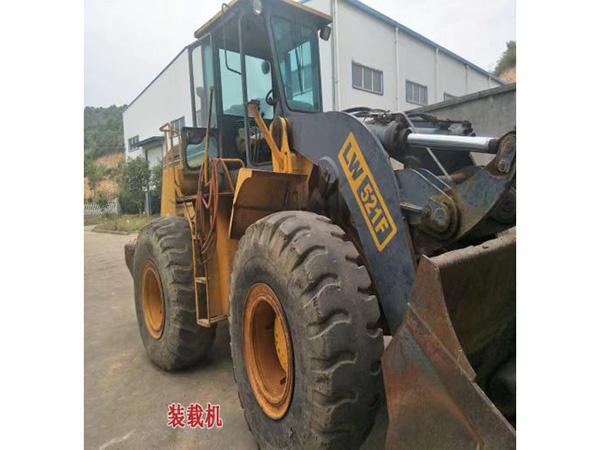 裝載機(jī)